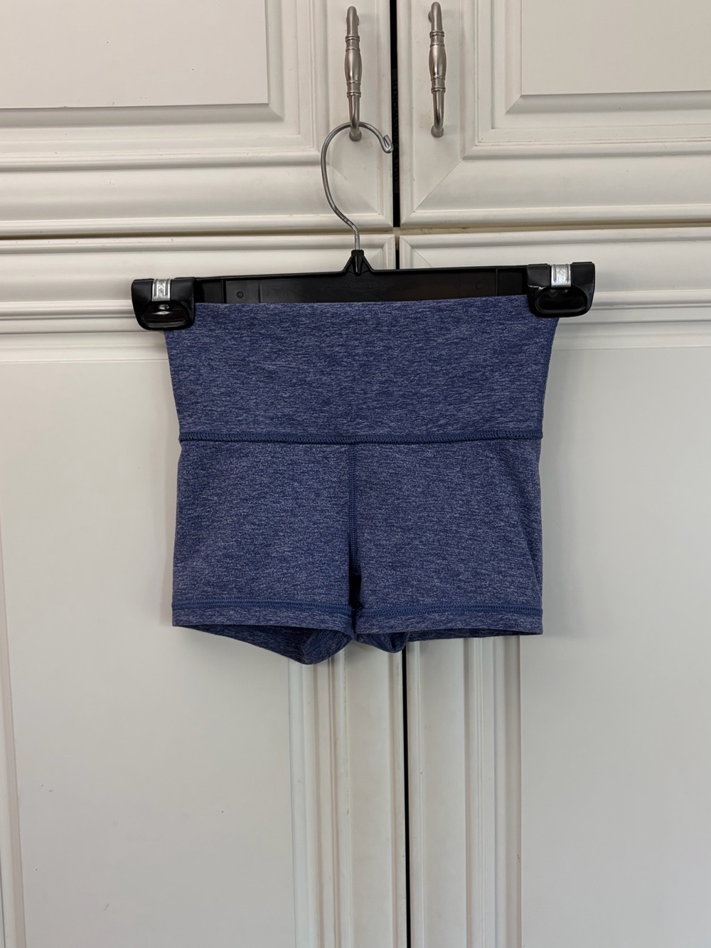 Ivivva by Lululemon girls reversible shorts
